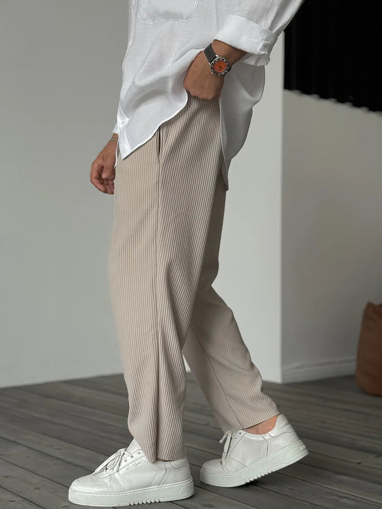 Herren Plisseehose Relaxed Fit – Heidi München