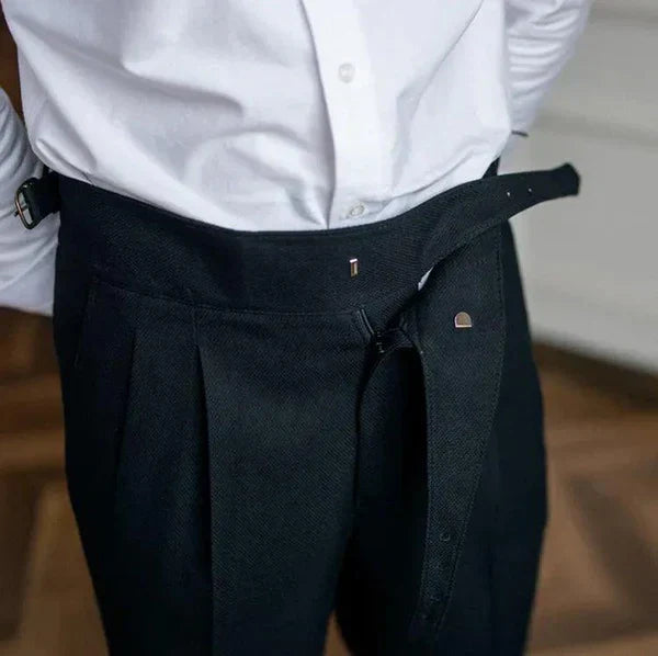 Herren Plissee-Hose – Heidi München