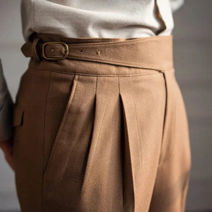 Herren Plissee-Hose – Heidi München