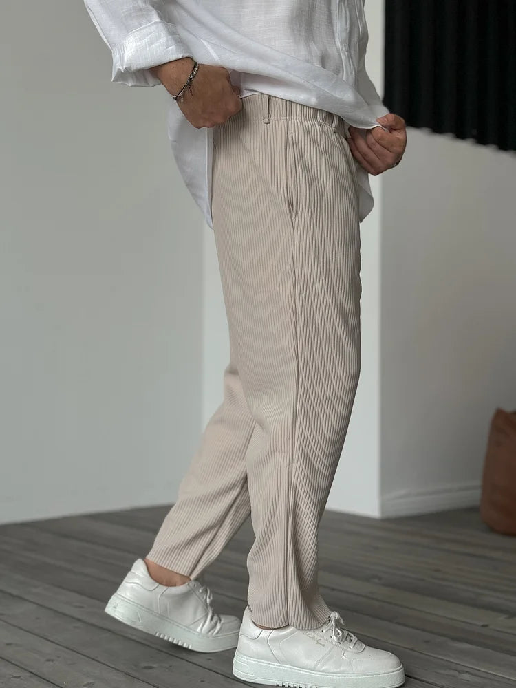 Herren Plisseehose Relaxed Fit – Heidi München